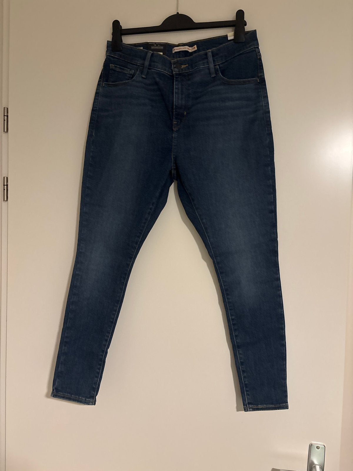 Nieuwe Levi's 720 High-Rise Super Skinny Jeans Dames, Ophalen of Verzenden, Nieuw, Blauw, Overige jeansmaten