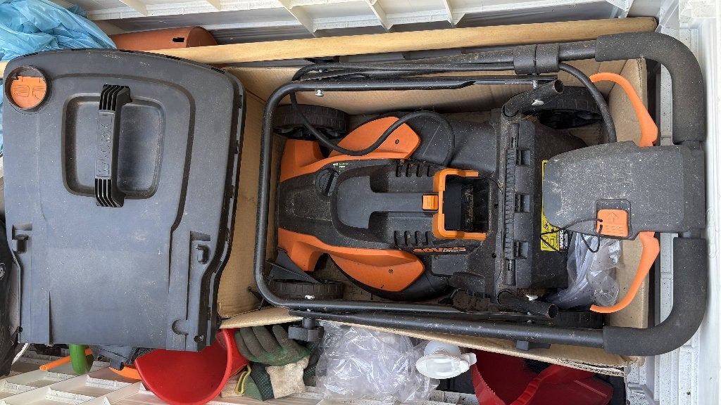 Lawn Mower, Cordeless, Ophalen, Gebruikt, Elektrische starter, Accu-grasmaaier