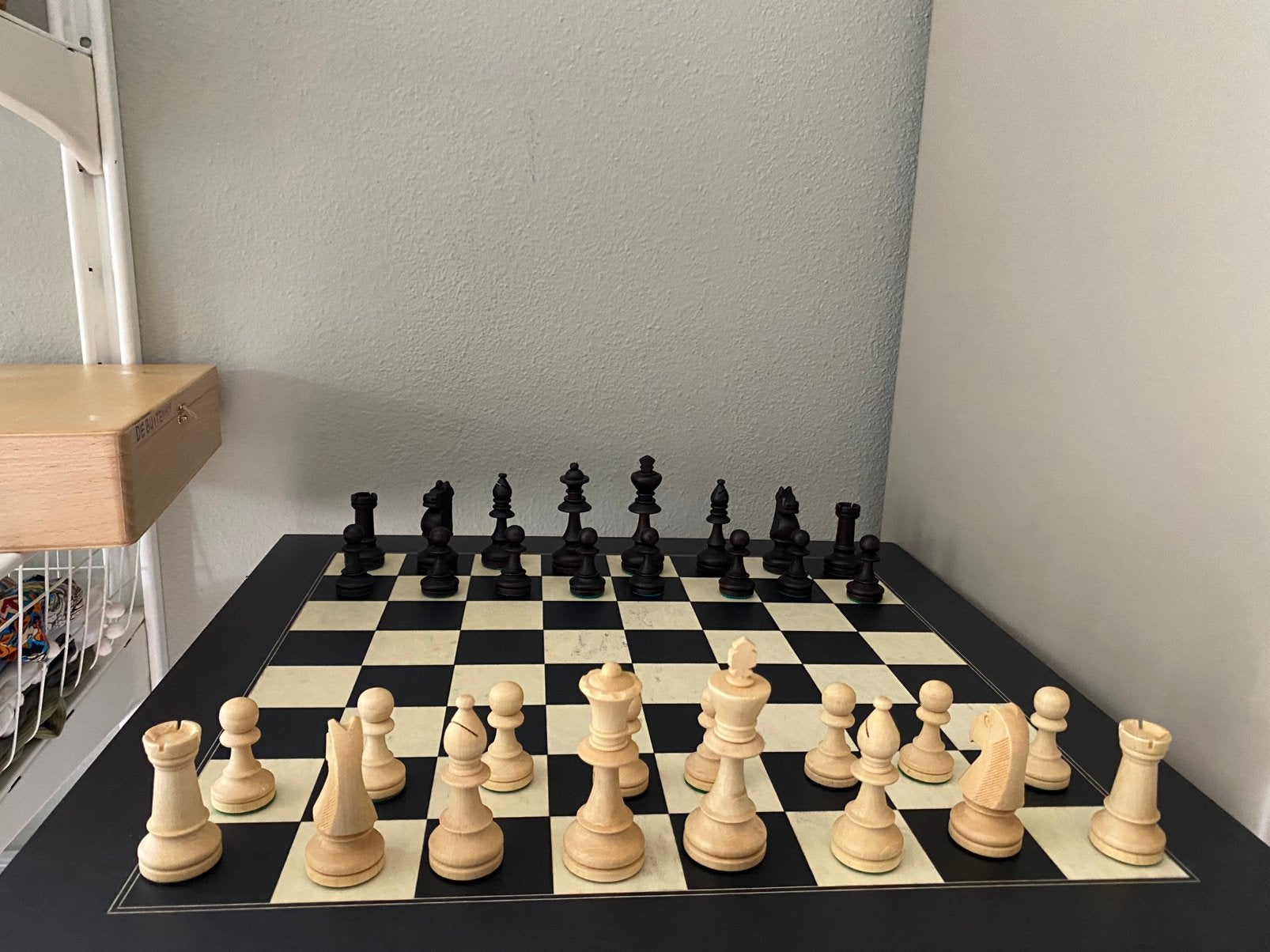 Groot houten schaakspel, Ophalen of Verzenden, Zo goed als nieuw
