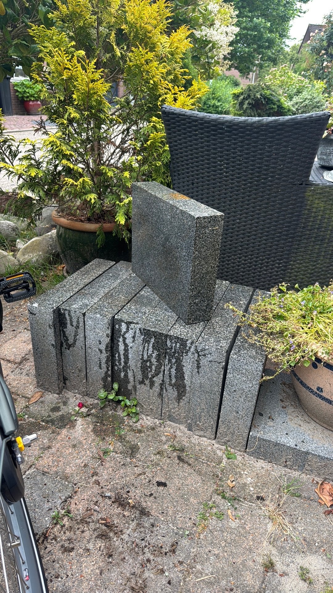 Tegels gratis af te halen, Tuin en Terras, Tegels en Klinkers, Ophalen, Zo goed als nieuw, Beton, Terrastegels