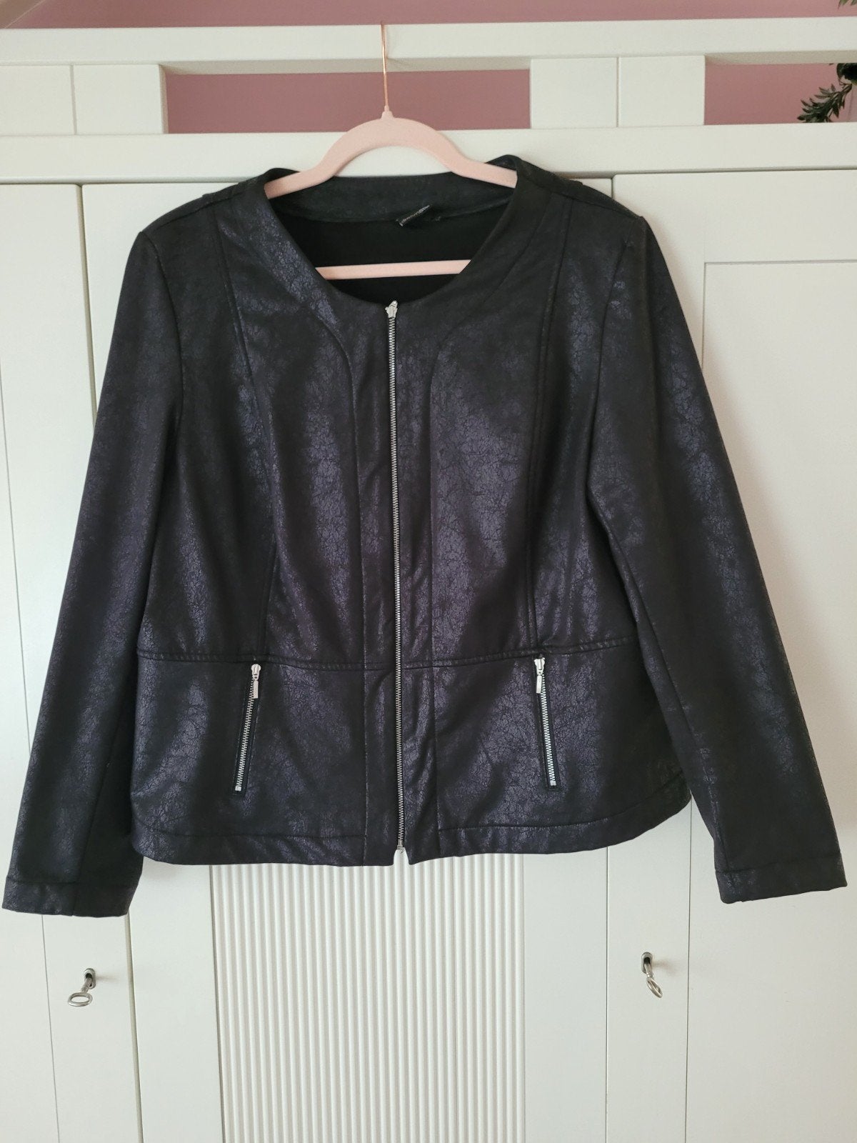 Jasje van Dreamstar, metallic zwart, kunstleer, maat XXL., Dreamstar, Zwart, Maat 46/48 (XL) of groter, Ophalen of Verzenden