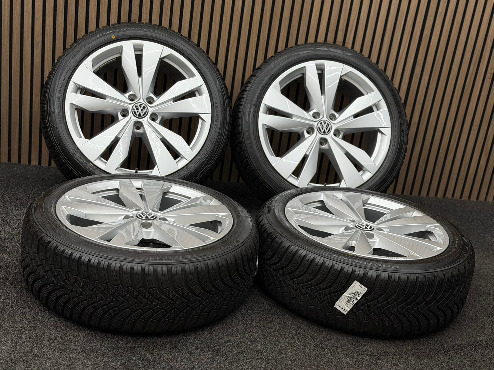 ZGAN! Originele 19 inch VW ID.3 Loen 5x112 Falken WINTER!, 215 mm, ., Banden en Velgen, Winterbanden