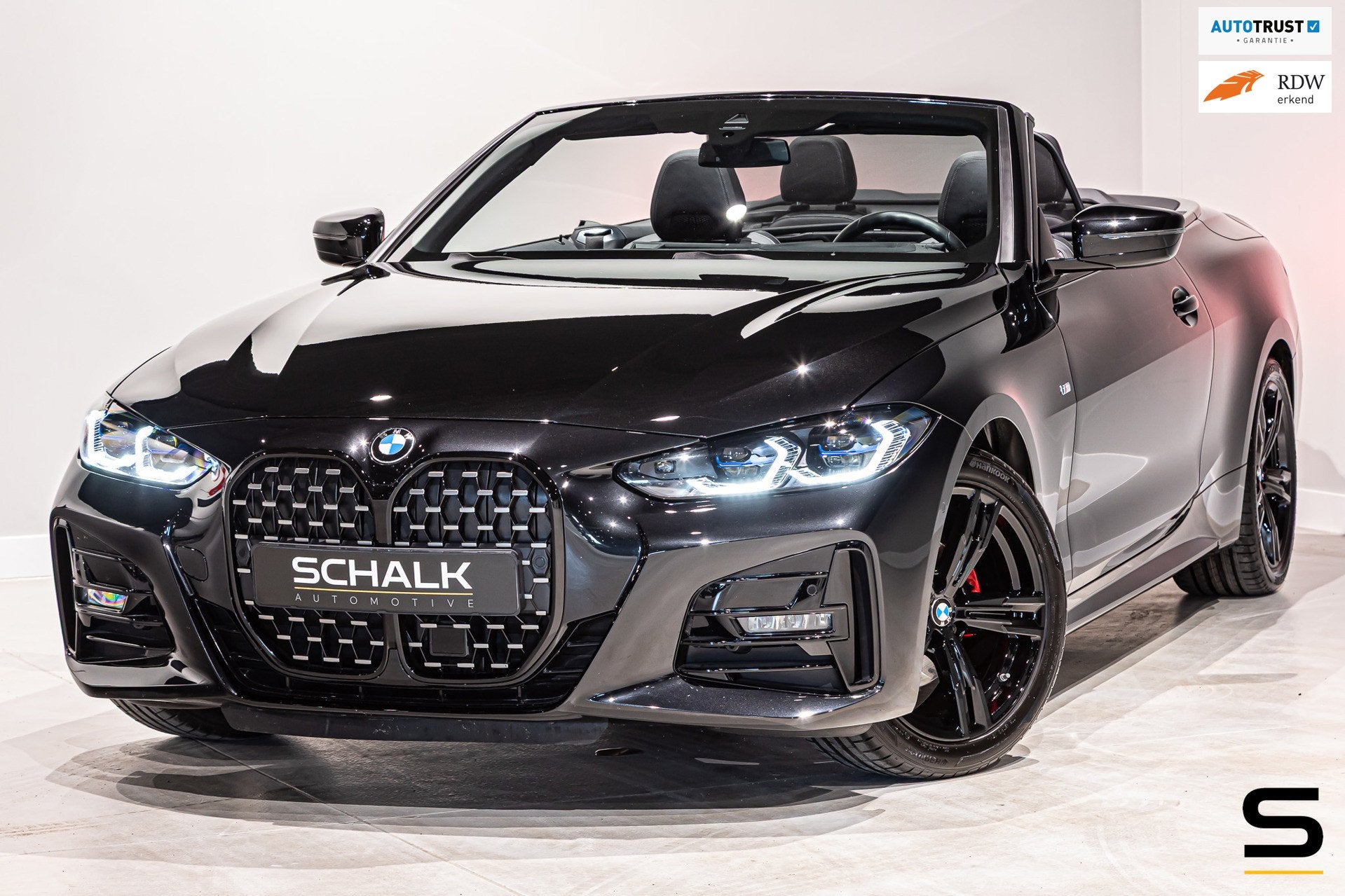 BMW 4-serie Cabrio 420i High Executive|M-sport|E-stoel|Cam, Auto's, Automaat, 1998 cc, Zwart, Cabriolet