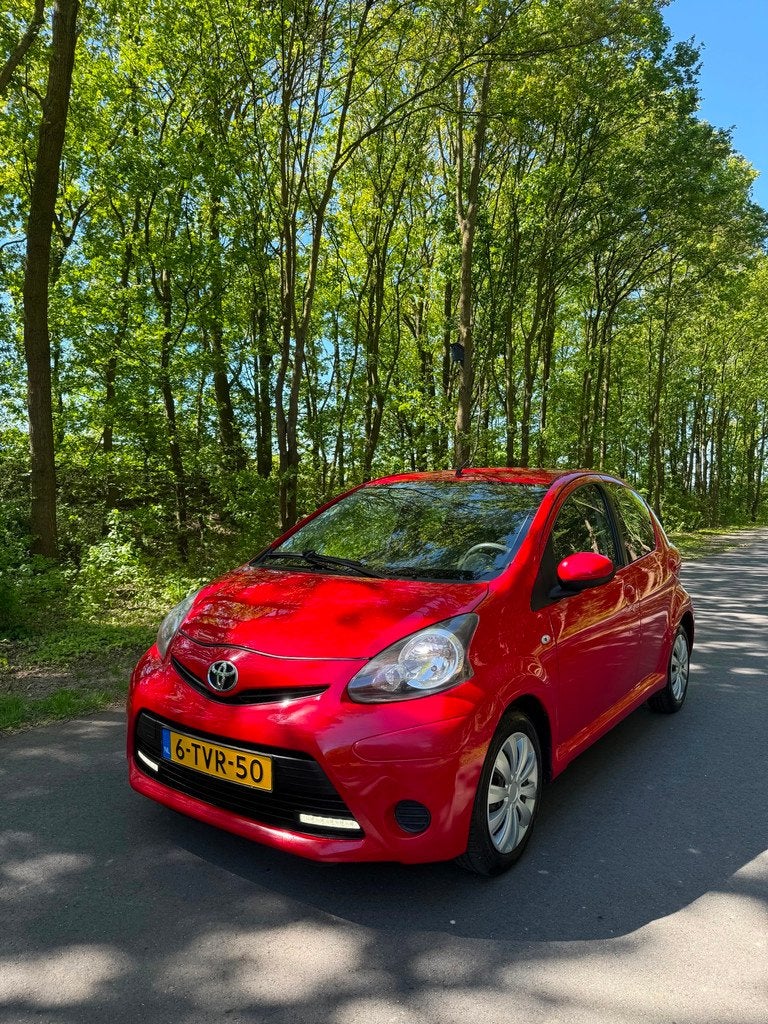 Toyota Aygo 1.0 VVT-i Aspiration, BJ2014! Airco, 4-deurs!, Auto's, Voorwielaandrijving, Euro 5, Gebruikt, Elektrische ramen