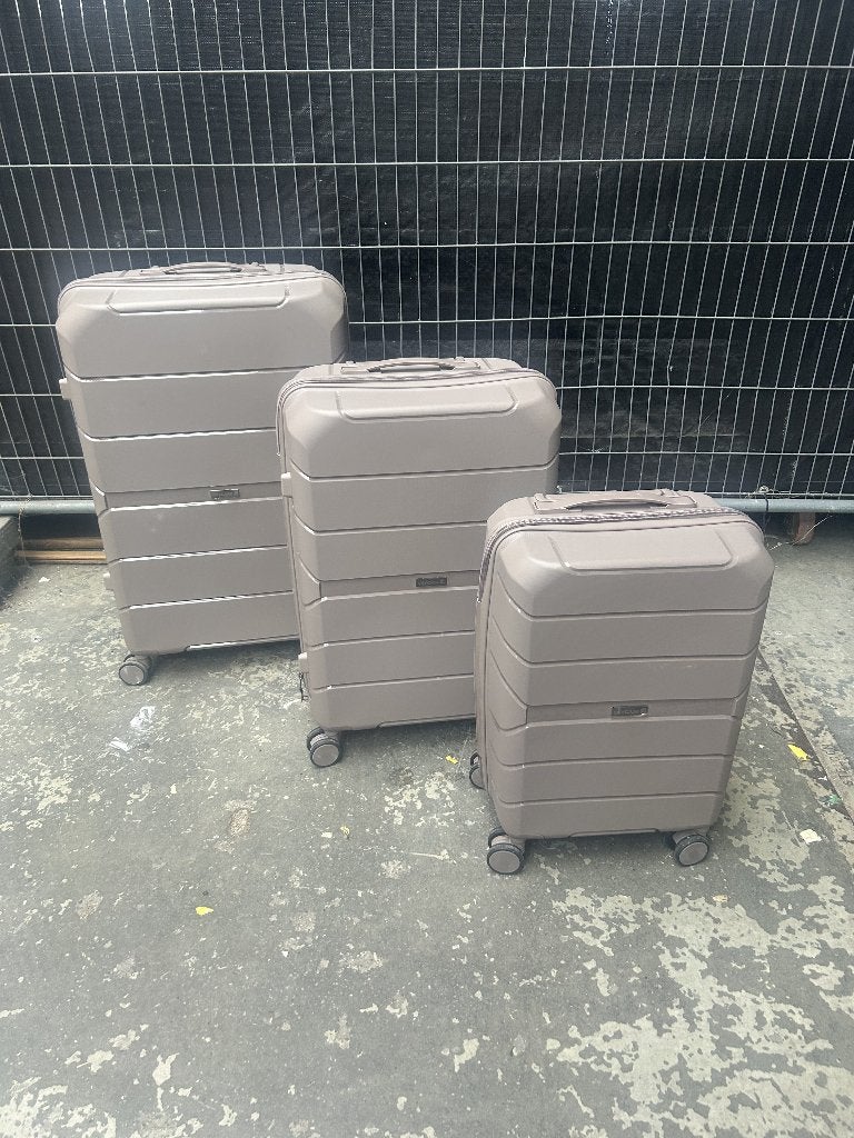 Koffer set van 3 Skycases koffers, Sieraden, Tassen en Uiterlijk, Koffers, Hard kunststof, 45 tot 55 cm, Nieuw, 70 cm of meer