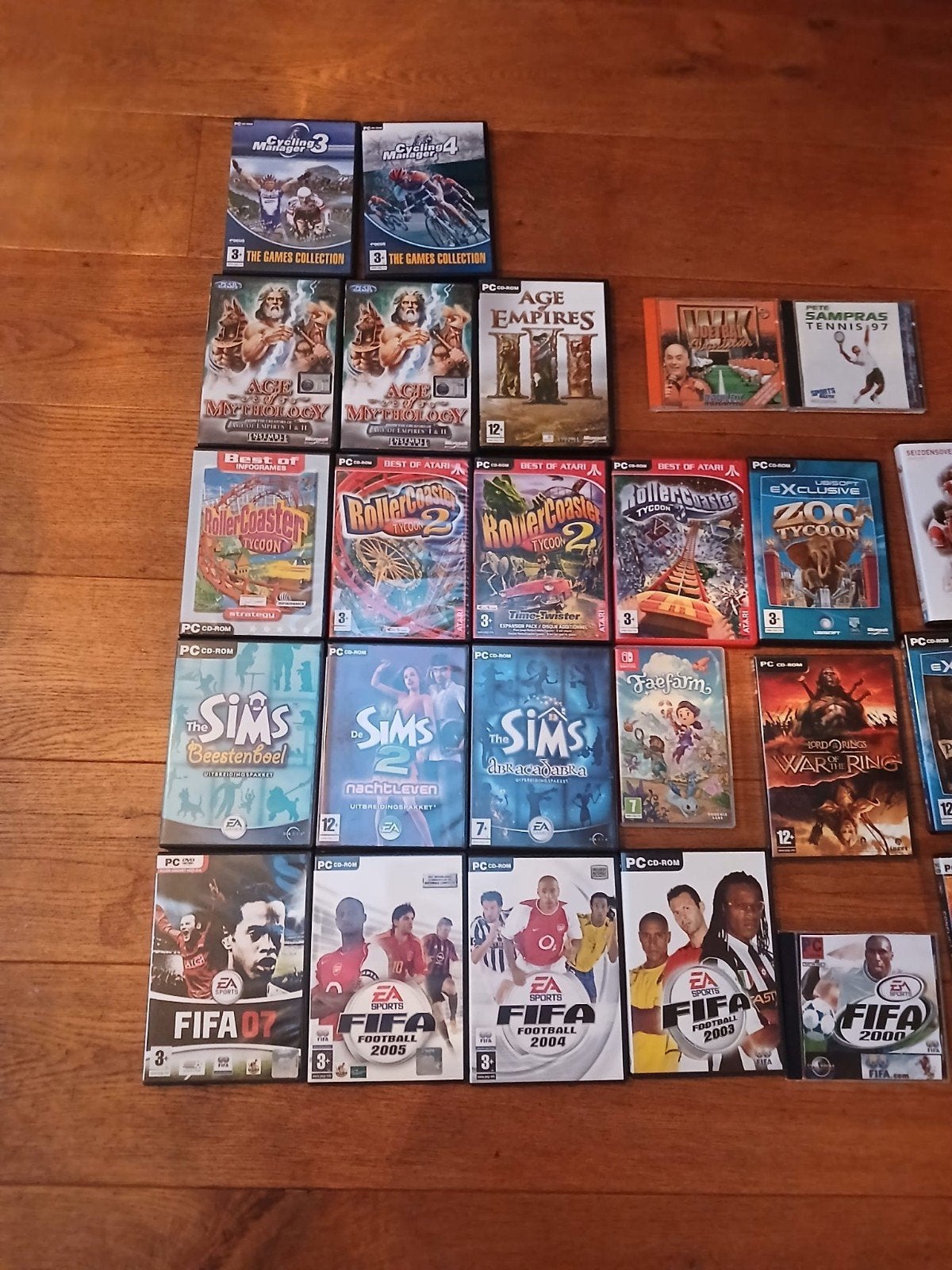 Ruim 25 games en DVD's, 1 speler, Ophalen of Verzenden, Vanaf 3 jaar