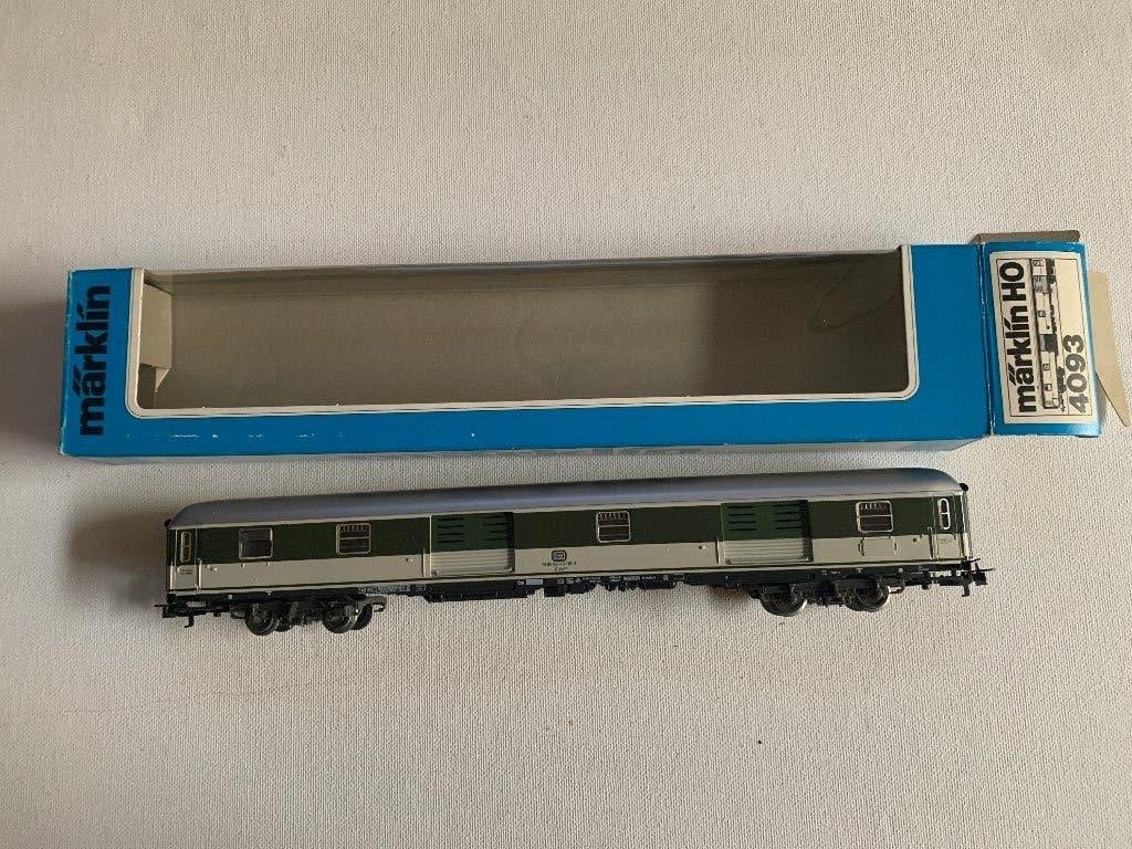 Märklin 4093 H0 Bagagerijtuig van de DB, Wisselstroom, Wagon, Ophalen of Verzenden, Zo goed als nieuw