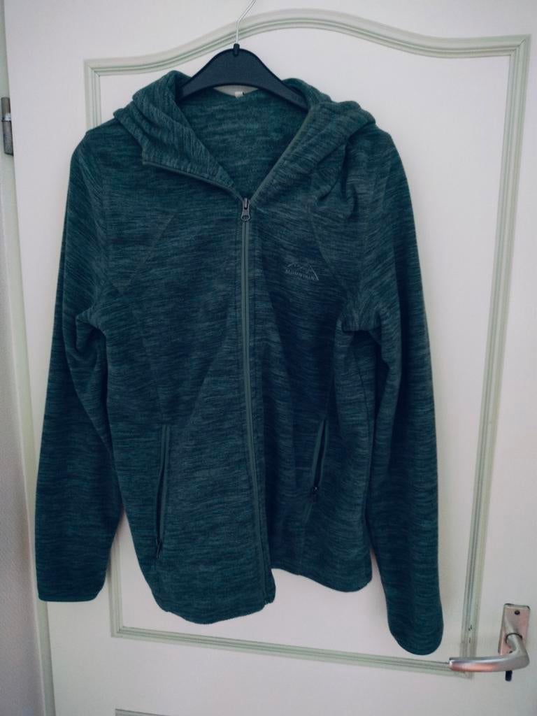Groene fleece hoodie met rits - Maat M, Onbekend, Ophalen of Verzenden, Zo goed als nieuw, Groen