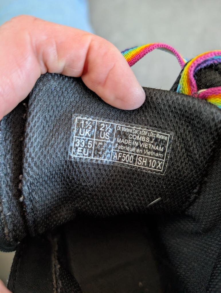 Zwarte Dr. Martens maat 33,5, Kinderen en Baby's, Kinderkleding | Schoenen en Sokken, Dr. Martens, Gebruikt, Meisje, Schoenen