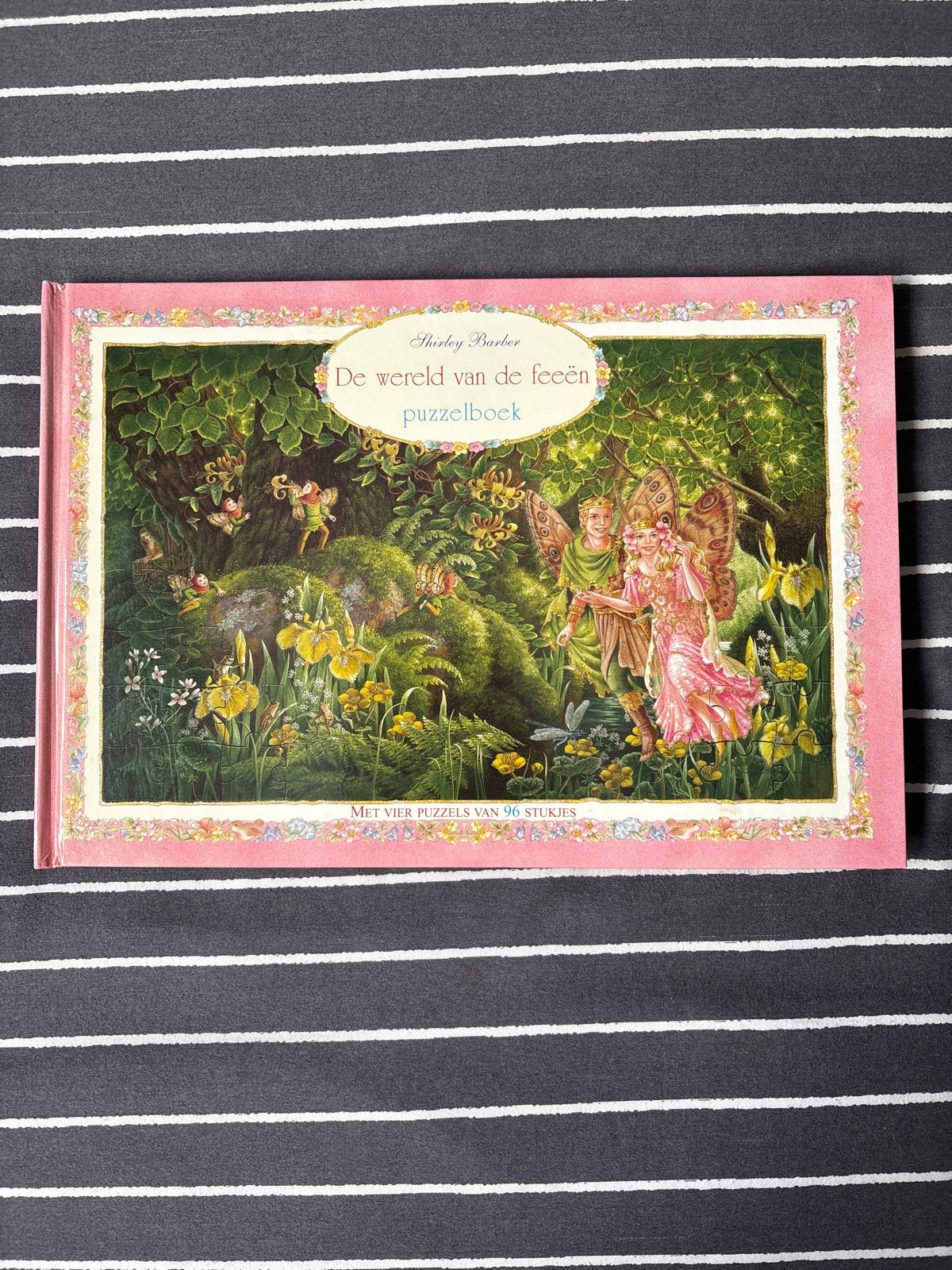 De wereld van de feeën puzzelboek - Shirley Barber, Boeken, Ophalen of Verzenden, Zo goed als nieuw, Sprookjes