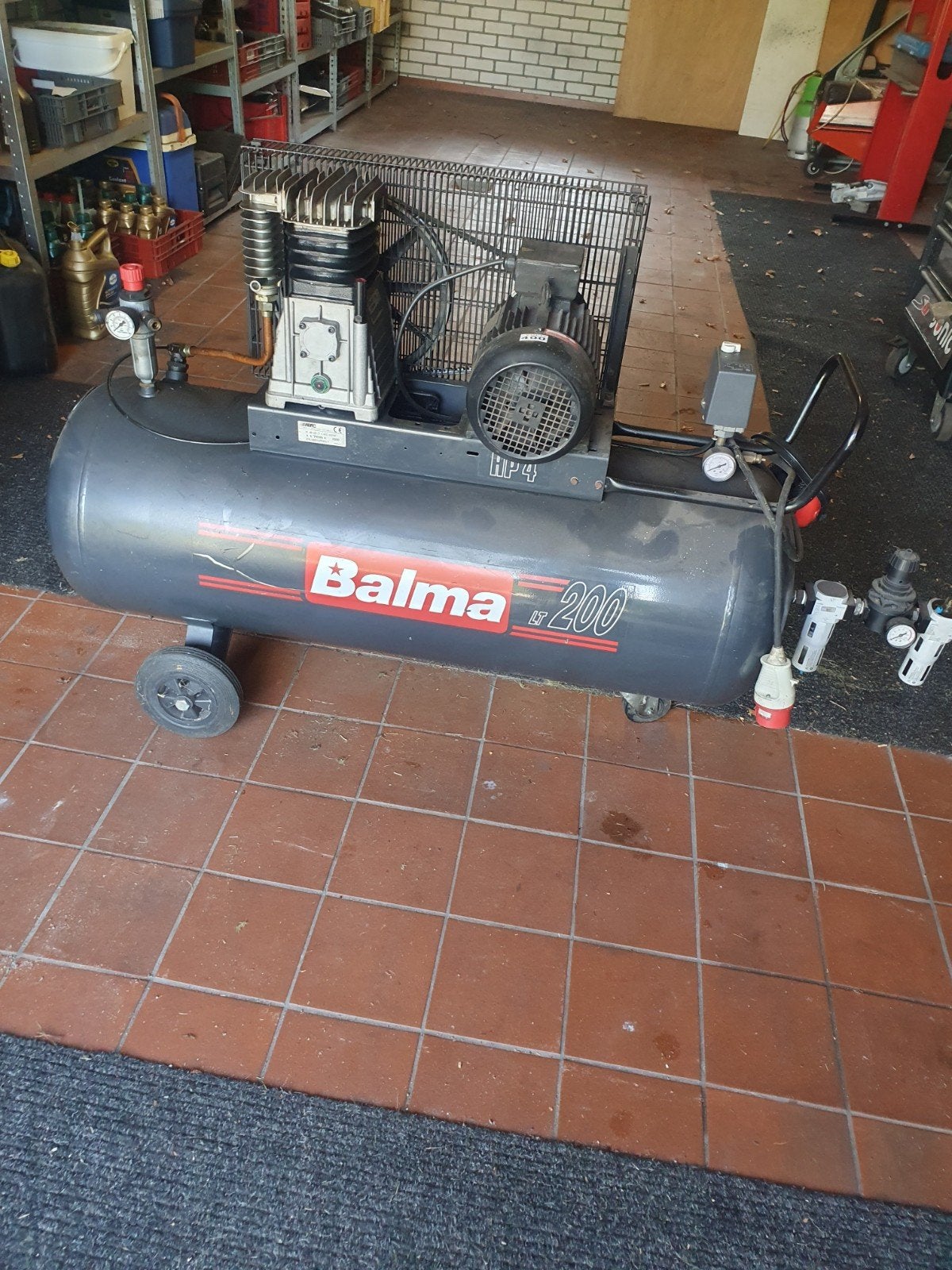 Balma 200L 380V Compressor - Goedwerkend, Doe-het-zelf en Verbouw, Compressors, Gebruikt, 100 liter of meer, Ophalen