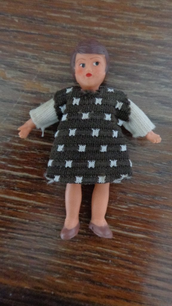 Vintage popjes ari voor poppenhuis, Antiek en Kunst, Ophalen