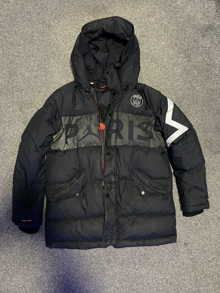Nike Air Jordan  PSG gewatteerde winterjas M., Maat 48/50 (M), Zwart, Ophalen of Verzenden, Gedragen