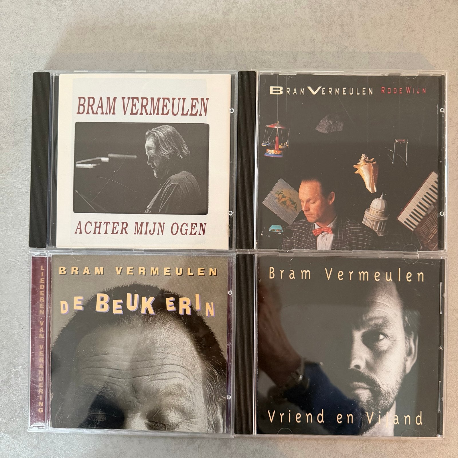 Bram Vermeulen CD's: Achter Mijn Ogen, Rodewijn, De Beuk Eri, Gebruikt, Cabaret of Kleinkunst, Ophalen of Verzenden, Inclusief boekje