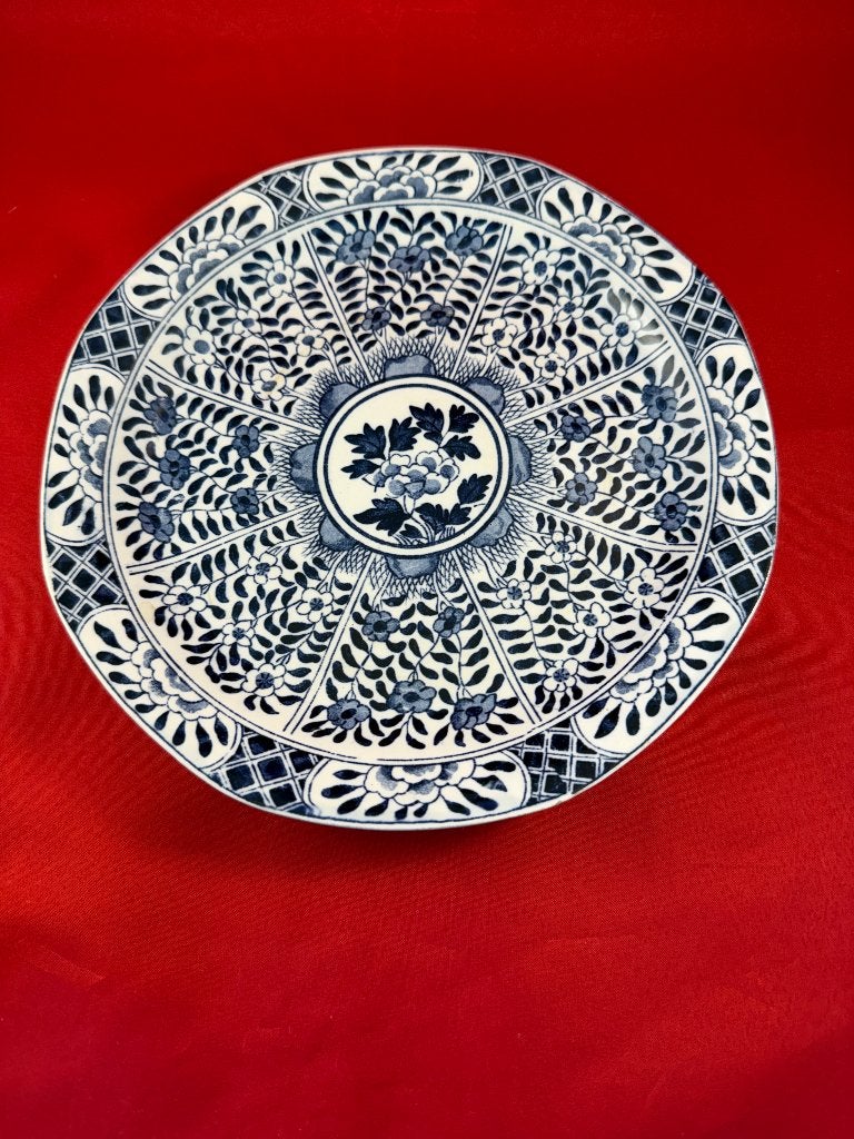 Antiek bord met peterselie decor - Petrus Regout Mosa, Ophalen of Verzenden