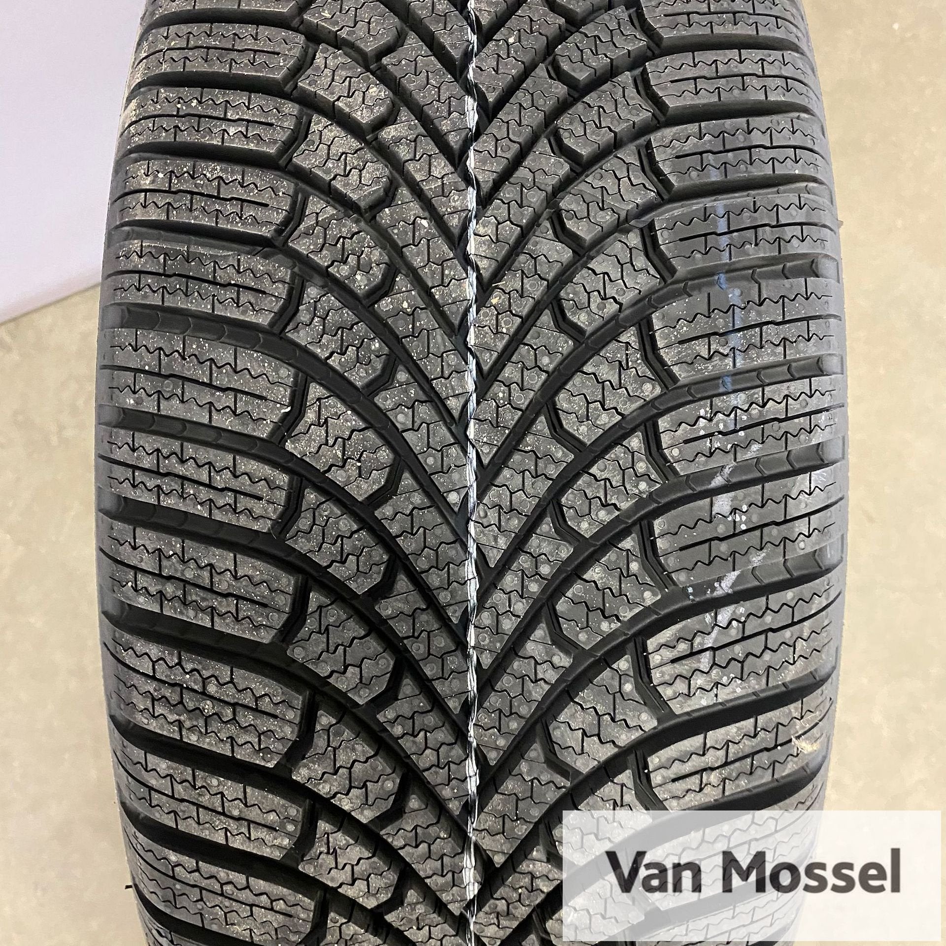 Bridgestone Blizzak 6 215/45/R17 91V, -, -, 17 inch, Band(en)