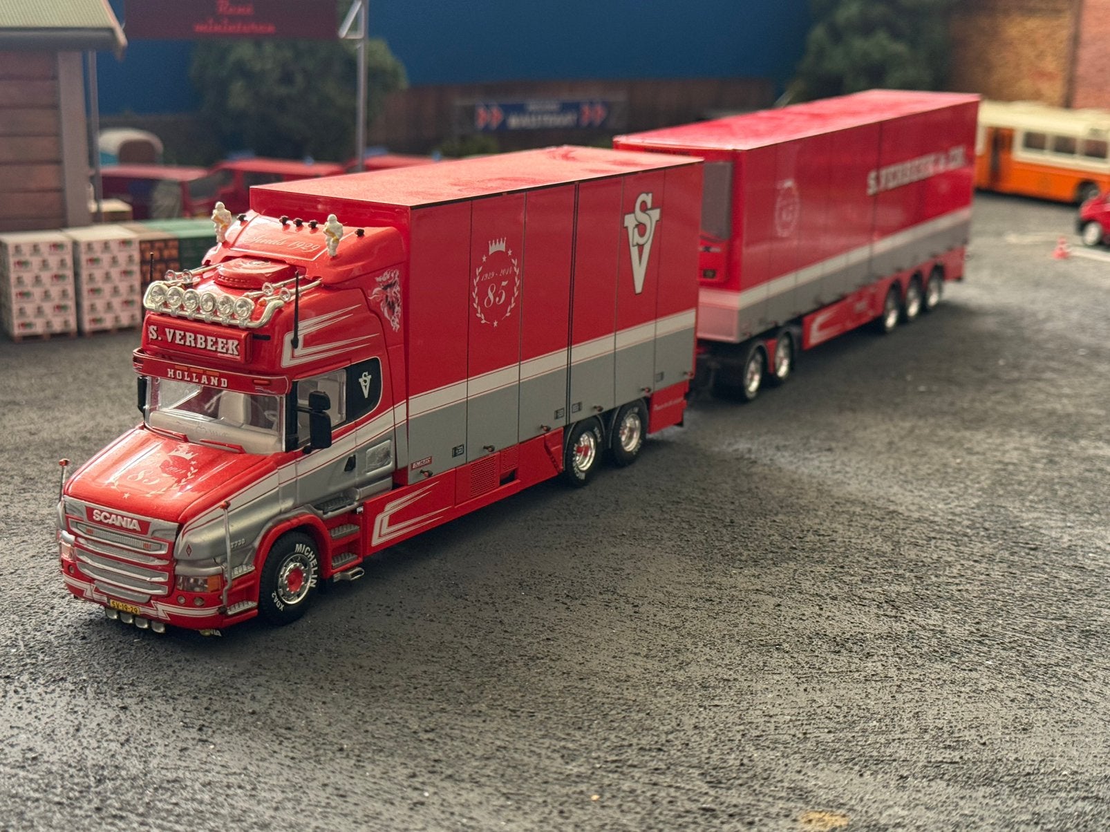 Tekno lzv verbeek, Hobby en Vrije tijd, Modelauto's | 1:50, Tekno, Zo goed als nieuw, Tekno, Bus of Vrachtwagen