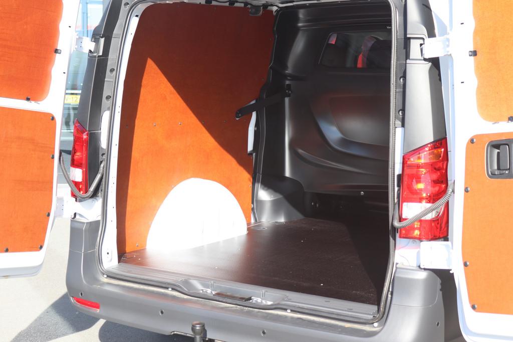 Mercedes-Benz Vito 116 CDI Aut. L3 Dub. Cab. 4X4 |AIRCO/MBUX, Auto's, Automaat, Euro 6, 4 cilinders, Wit