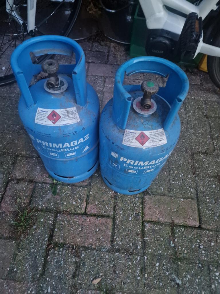 2 lege Primagaz EasyBlue gasflessen, Ophalen of Verzenden, Gebruikt