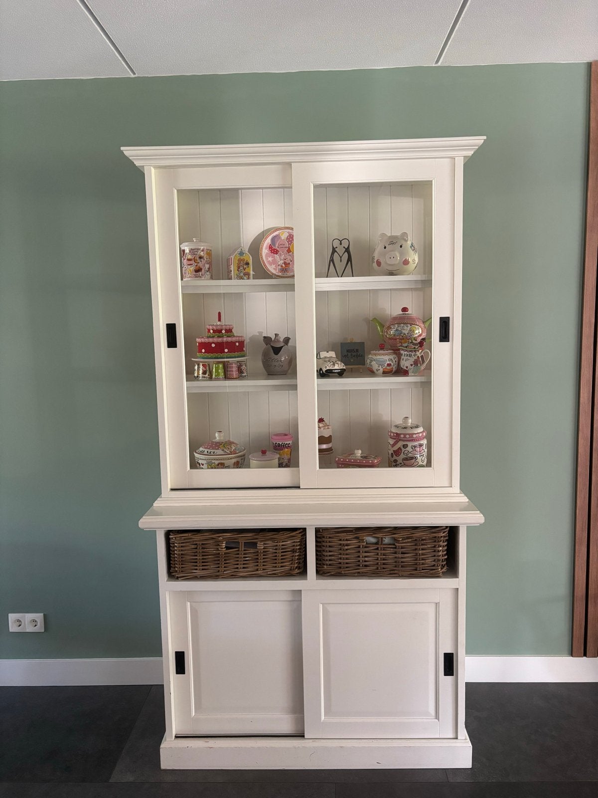 Buffetkast Lotte van Wehkamp, Huis en Inrichting, Gebruikt, 100 tot 150 cm, Ophalen of Verzenden, 25 tot 50 cm