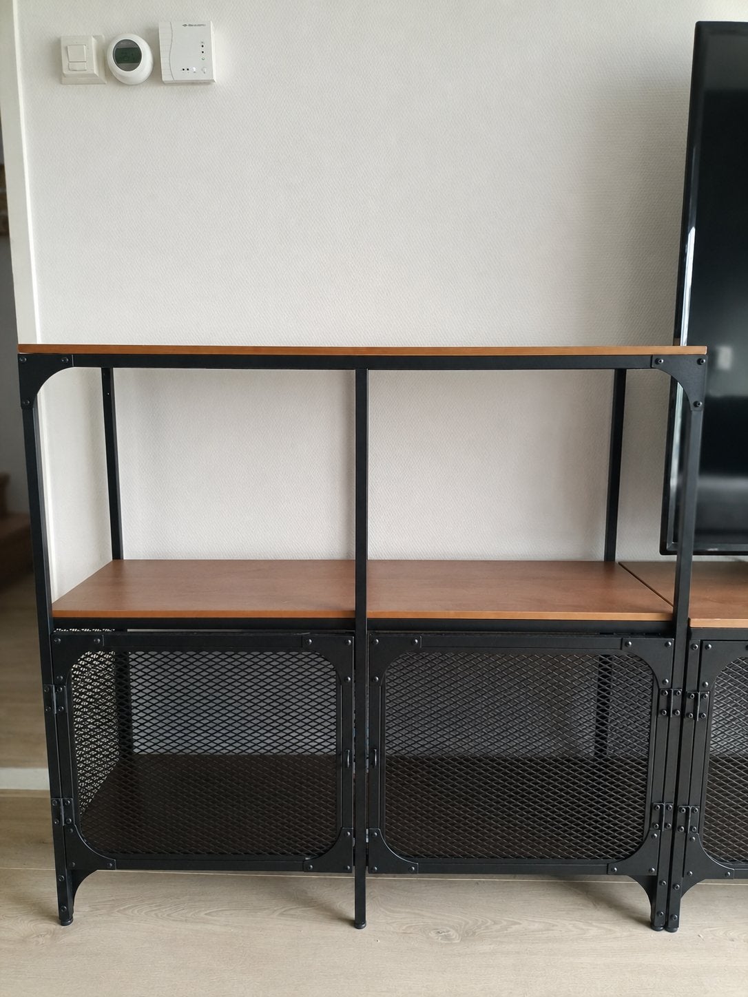 Stellingkast Fjällbo Ikea, Ophalen, Zo goed als nieuw