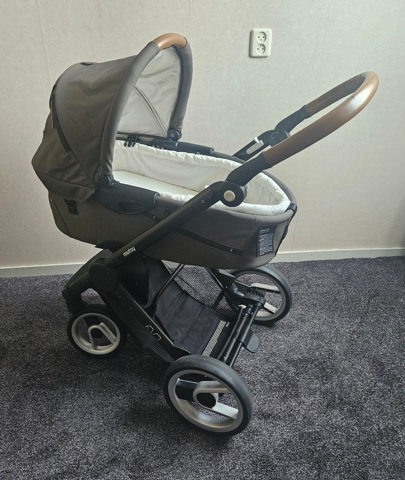Mutsy Evo Urban Nomad Combiwagen met Maxi-Cosi adapters, Kinderen en Baby's, Kinderwagens en Combinaties, Ophalen, Zo goed als nieuw