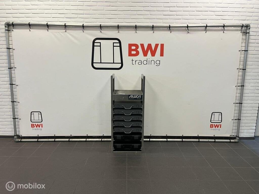 Aluca bedrijfswageninrichting / businrichting /nette staat, Ophalen of Verzenden