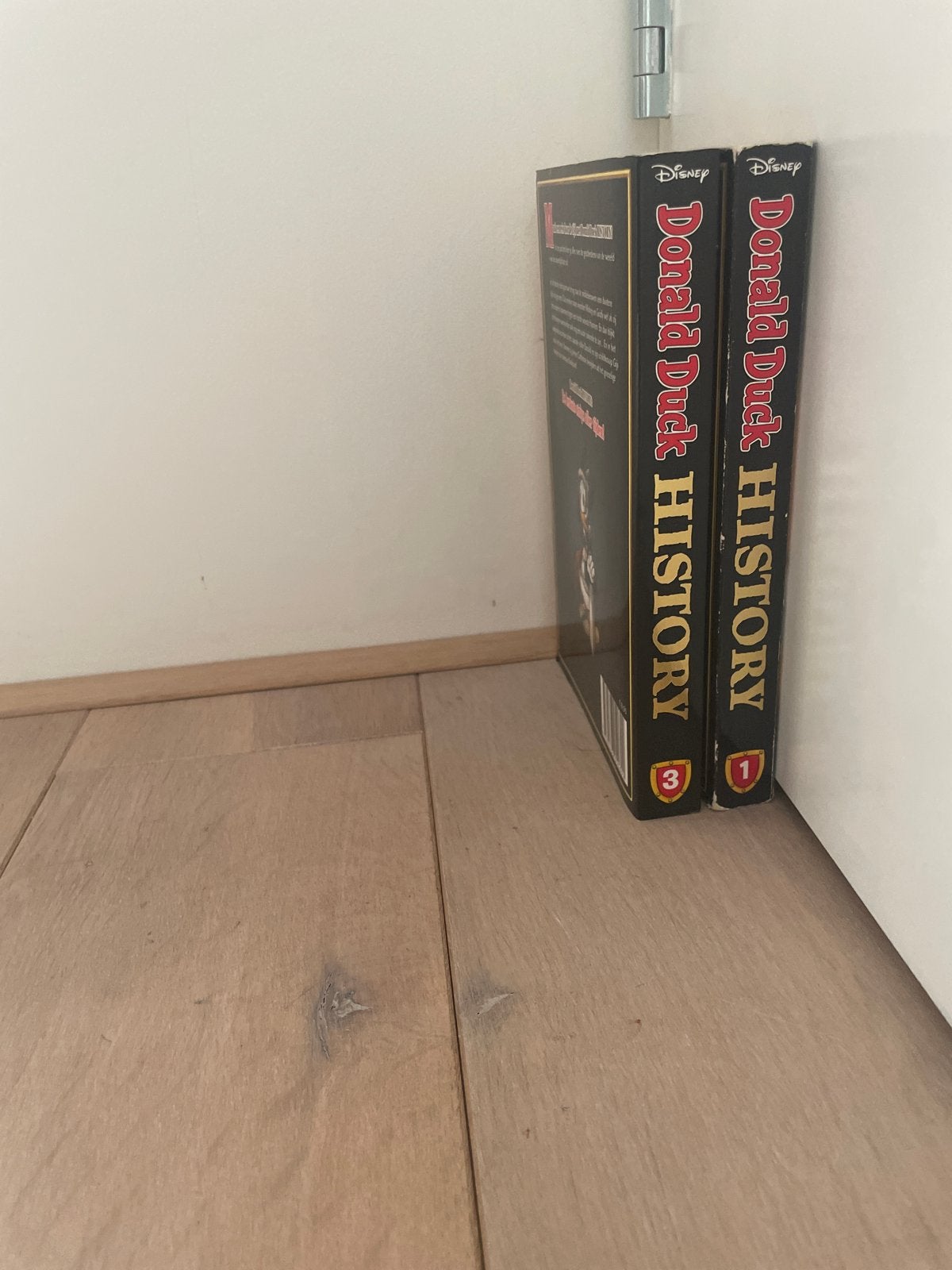 Donald Duck History De Middeleeuwen & Oertijd en Oudheid, Boeken, Meerdere stripboeken, Ophalen, Gelezen