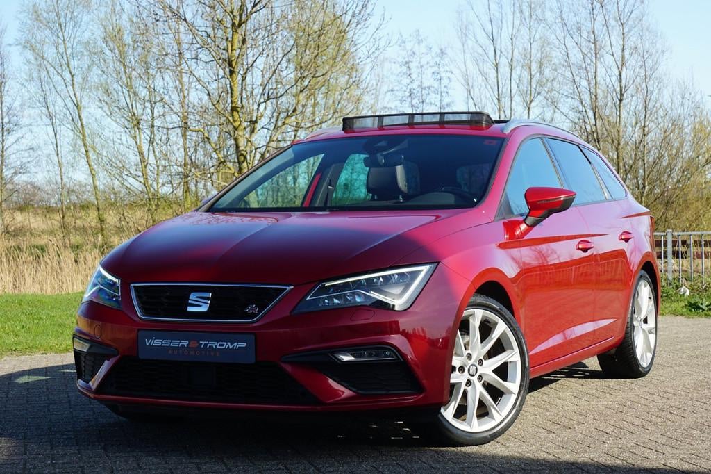 Seat Leon 1.4 EcoTSI FR-AUT | Desire Red Metallic | Panodak/, Gebruikt, 4 cilinders, 150 pk, Leon