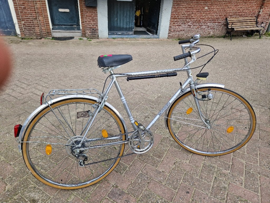 Bekende merken heren toerfietsen en steun gelijk de stiching, Ophalen, Gebruikt, Minder dan 10 versnellingen, Overige merken