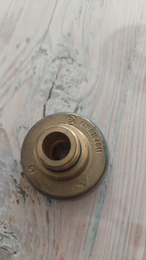 Gastank nippel, Auto-onderdelen, Brandstofsystemen, Ophalen, Gebruikt