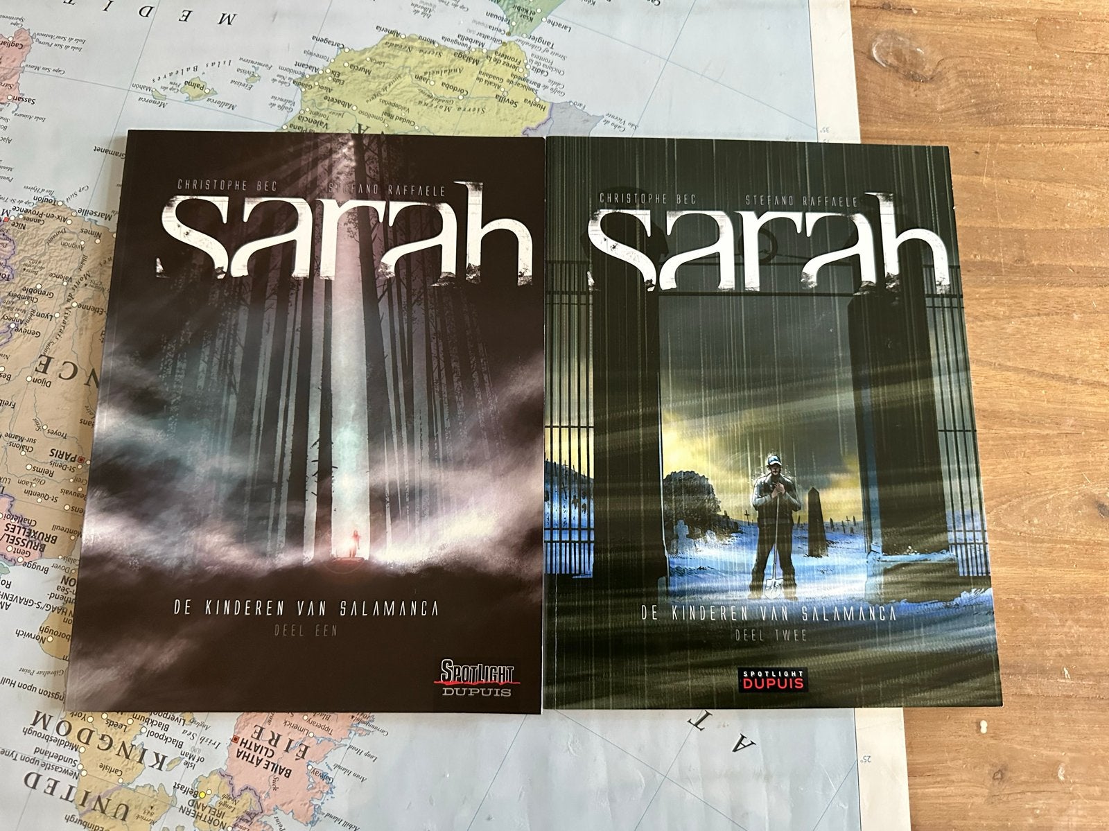 Sarah 1-2 SC - De Kinderen van Salamanca Deel Een & Twee, Meerdere stripboeken, Ophalen of Verzenden, Zo goed als nieuw