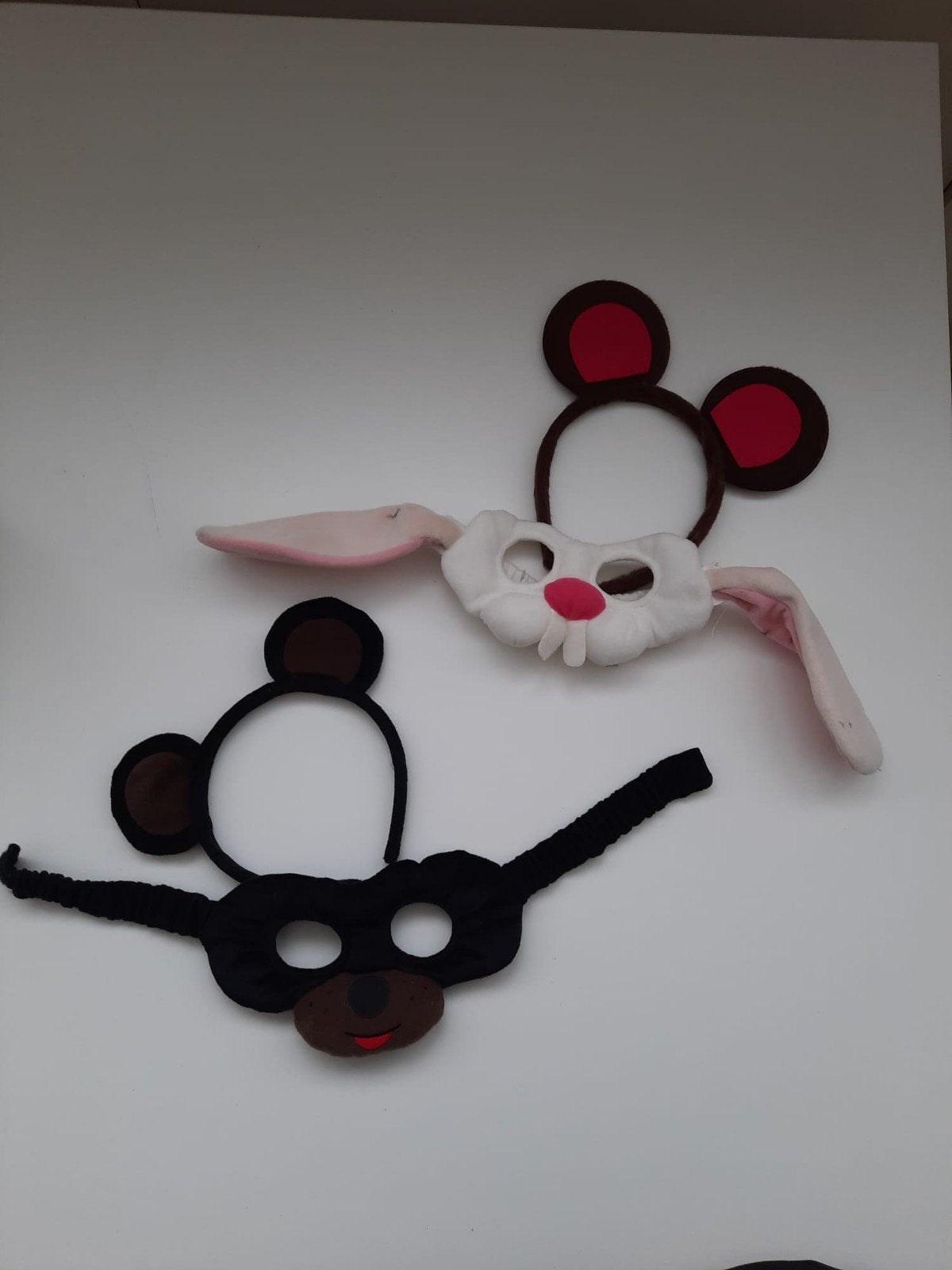 Leuke kinder maskers: beer en konijn, Ophalen of Verzenden, Zo goed als nieuw, Jongen of Meisje