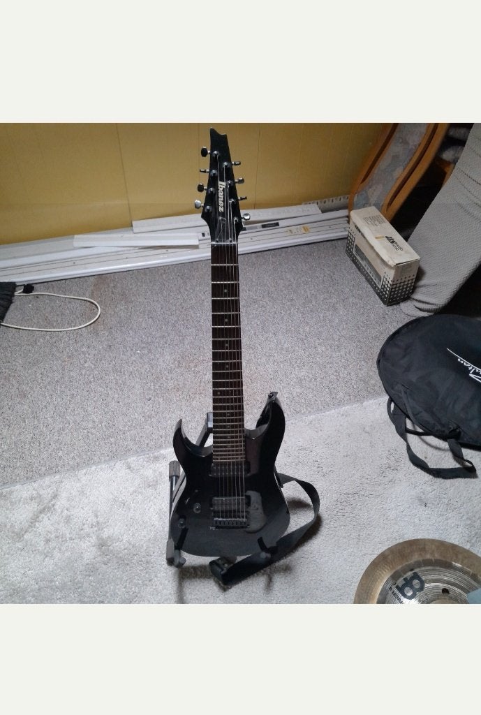 Ibanez Rg8 Elektrische linkshandige 8 snaren gitaar, Ophalen of Verzenden, Zo goed als nieuw, Solid body, Ibanez