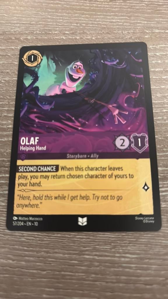Disney Lorcana Olaf helping hand 57-204 10WHI nonfoil, Ophalen of Verzenden, Zo goed als nieuw, Losse kaart