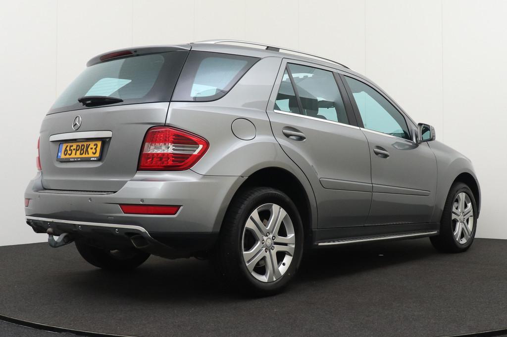 Mercedes-Benz M-Klasse ML 300 CDI V6 Aut. *Youngtimer* Schui, Automaat, Euro 5, Gebruikt, Zwart