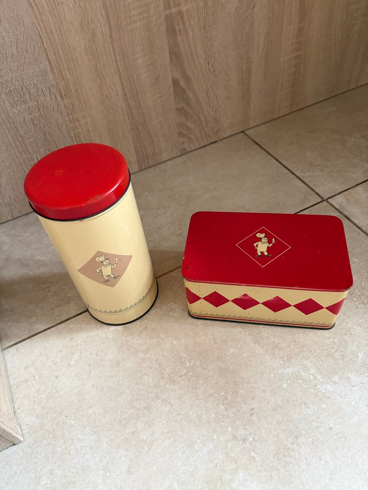 Vintage blikken set: koekblik en voorraadbus met muisjes, Ophalen of Verzenden