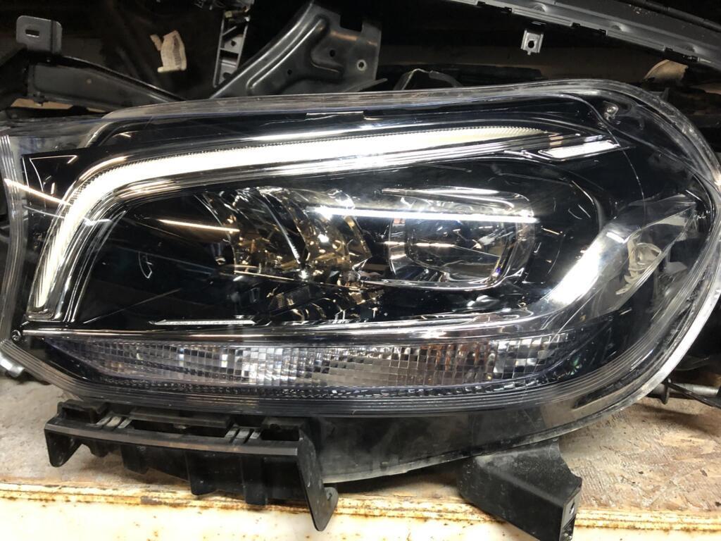 Mercedes X Klasse X470 LED High Performance A4709060800, Gebruikt, Mercedes-Benz, Ophalen of Verzenden, Mercedes-Benz