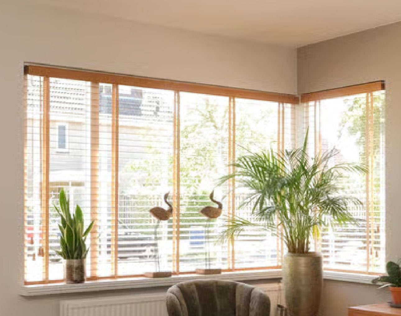Houten jaloezieën - drie stuks (240 cm, 50,5 cm en 84,5 cm), Ophalen of Verzenden, Gebruikt, Bruin