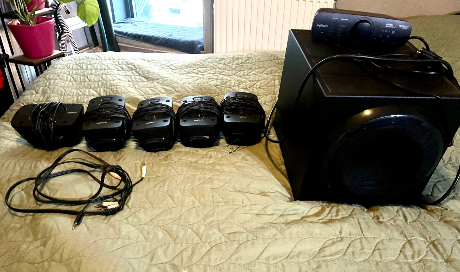 Logitech Z906 5.1 surround sound speakerset, 70 watt of meer, Zo goed als nieuw, 5.1-systeem, Overige spelers