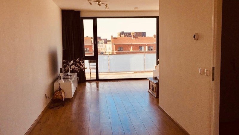 NIEUW! Woonruimte te huur Houtrustweg, Den Haag