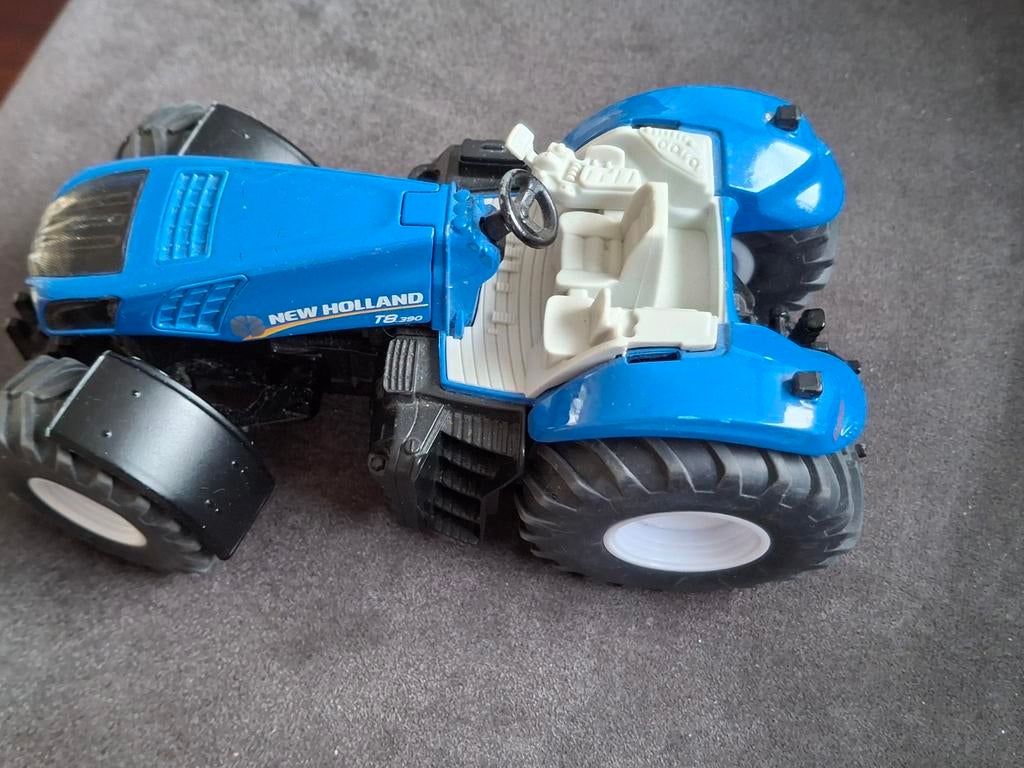 New Holland T8.390 speelgoedtractor, Ophalen of Verzenden, Gebruikt