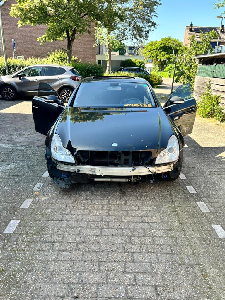 Mercedes cls350, Ophalen