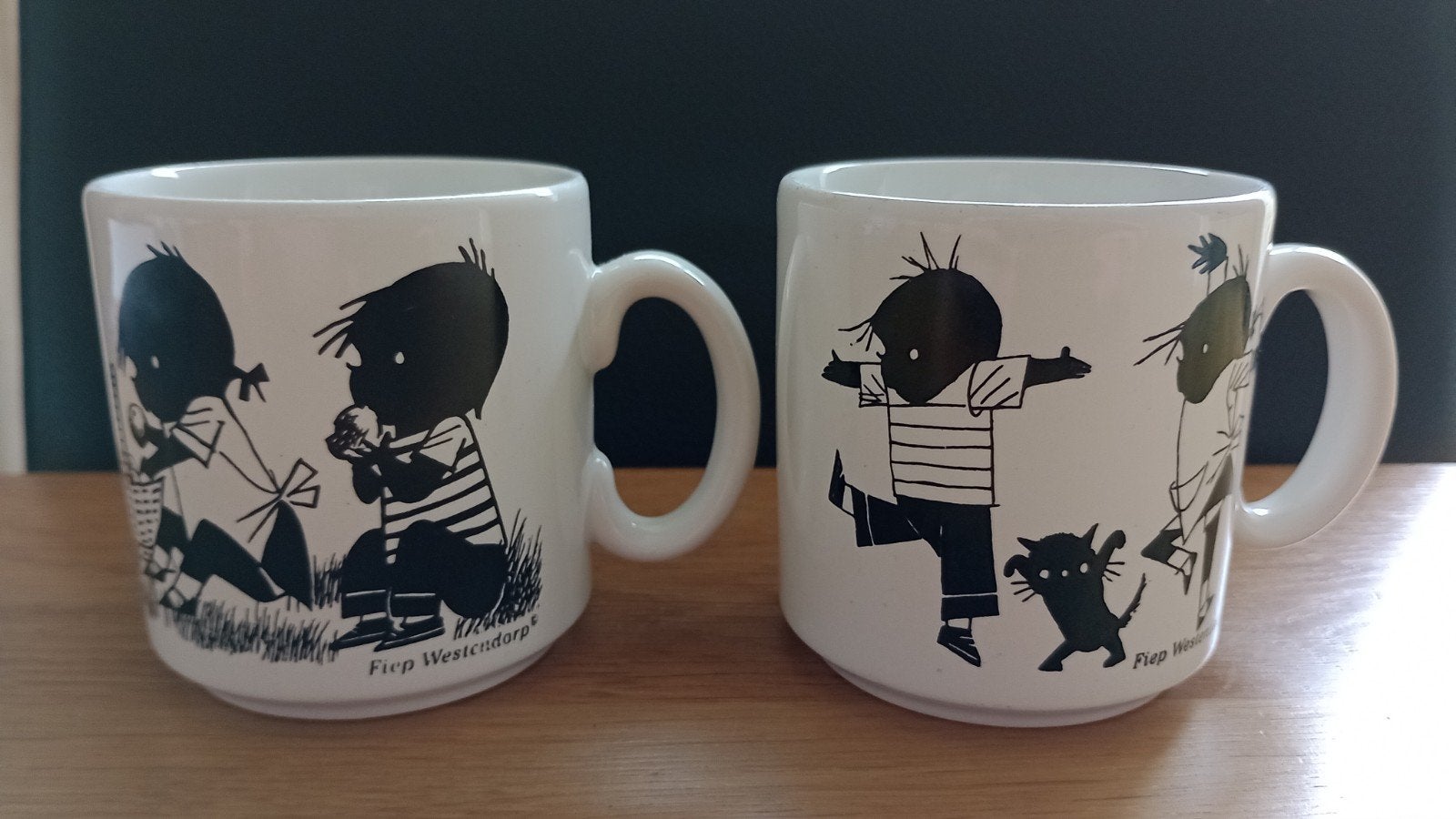 Jip en Janneke mokken/bekers - Vintage - alleen op te halen, Huis en Inrichting, Ophalen, Zo goed als nieuw, Overige stijlen, Kop(pen) en/of Schotel(s)