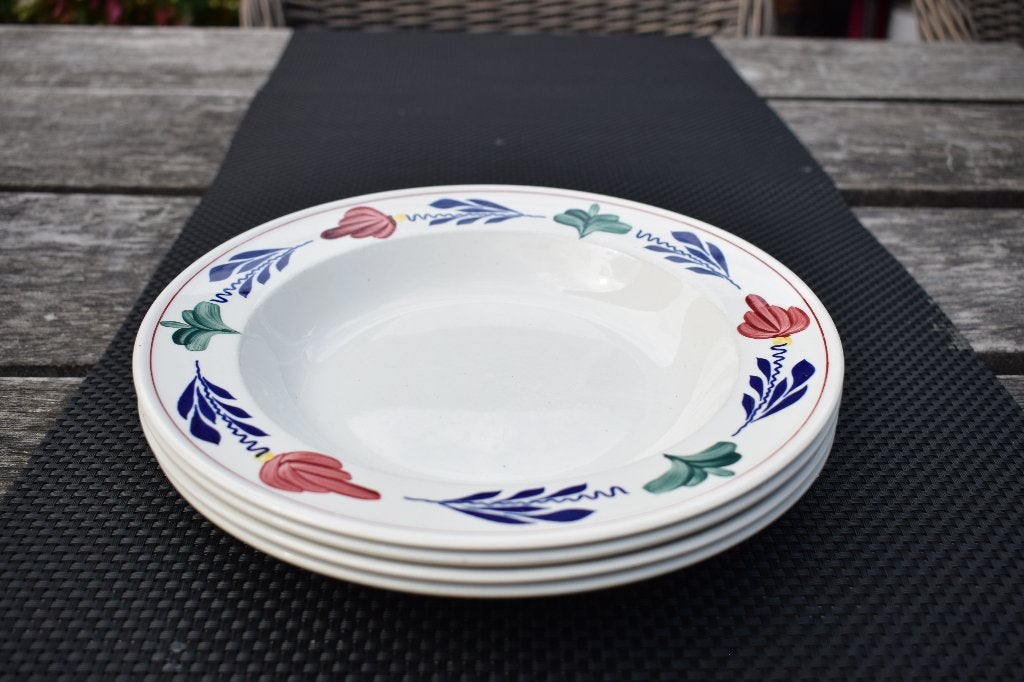 TE KOOP BOERENBONT, Ophalen of Verzenden, Zo goed als nieuw, Bord(en), Aardewerk