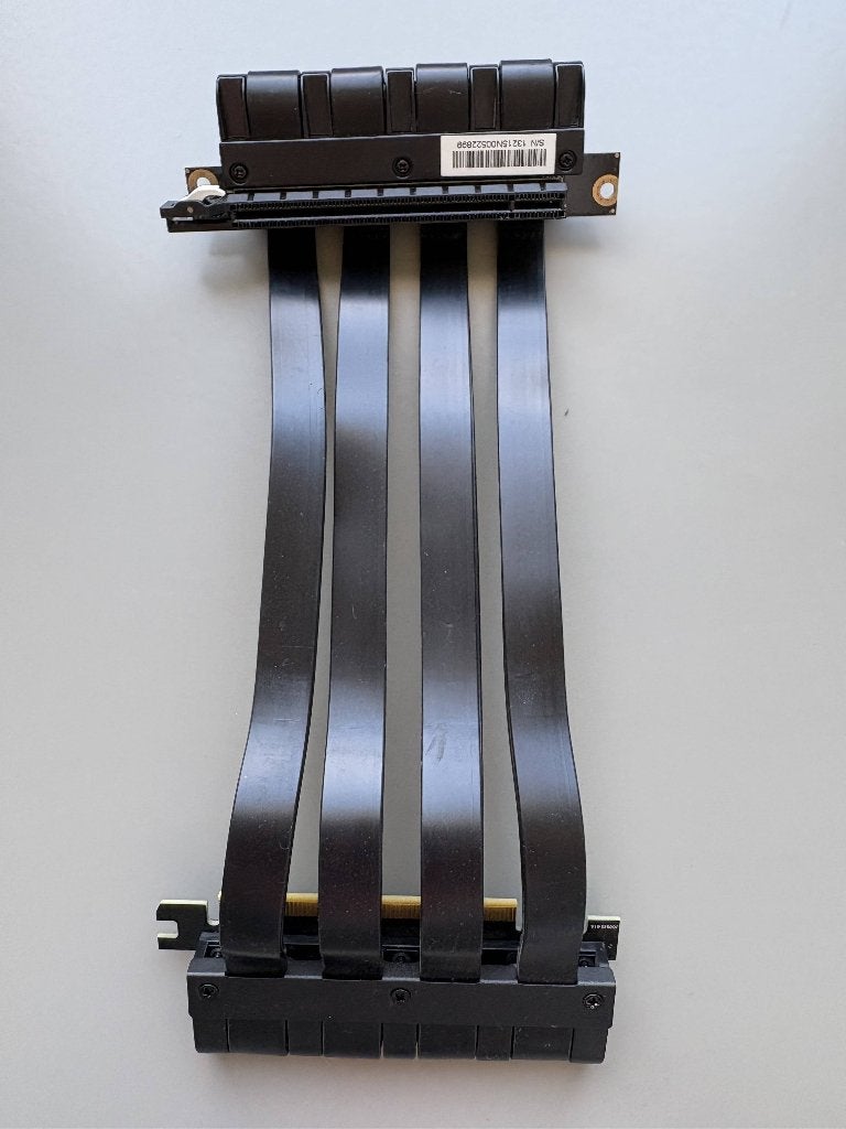NZXT PCIe Gen3 Riser Cable, Computers en Software, Ophalen of Verzenden, Zo goed als nieuw