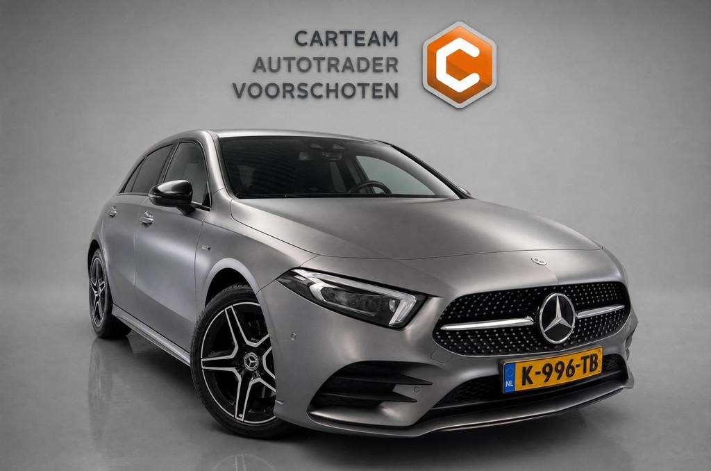 Mercedes-Benz A-klasse 250 e Business Solution AMG Limited |, Auto's, Gebruikt, 4 cilinders, 15 kWh, Alcantara