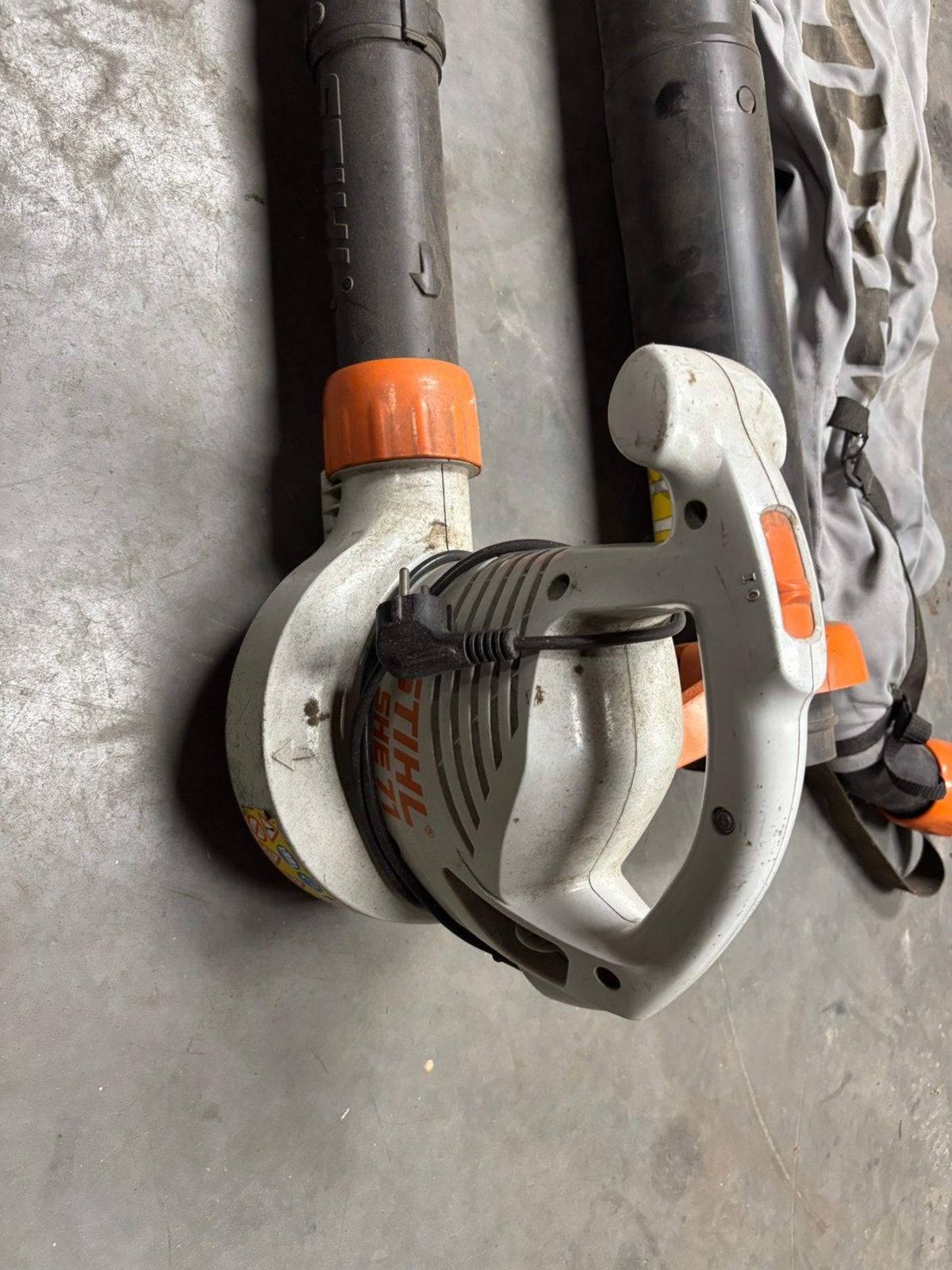 Stihl zuig en bladblazer, Ophalen, Gebruikt, Met opvangzak, Handgedragen