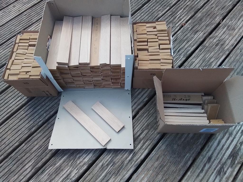 EIKEN NATUREL LATJES LIJSTWERK BETIMMERING, Minder dan 25 mm, Eiken, Nieuw, Ophalen of Verzenden