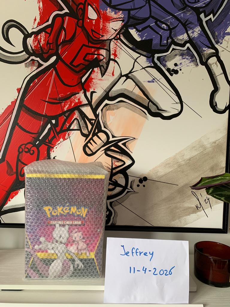 Pokemon hidden fates mewtwo mew pin collection display, Ophalen, Nieuw, Overige typen
